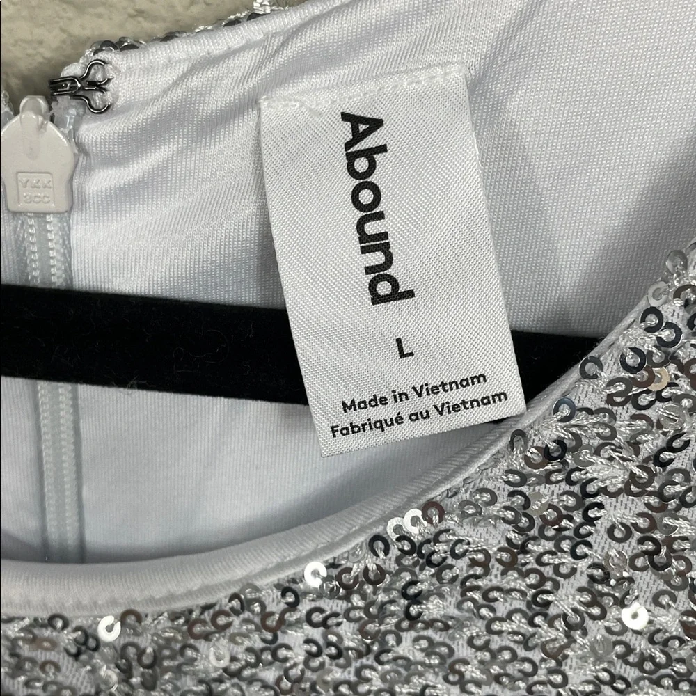 Abound Silver Sequin Stretch Bodycon Dress Sleeveless Sparkle Sz L - Picture 6 of 13